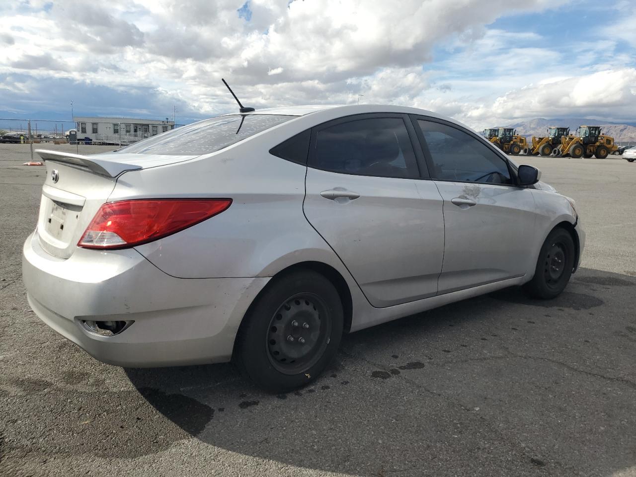 2016 HYUNDAI ACCENT