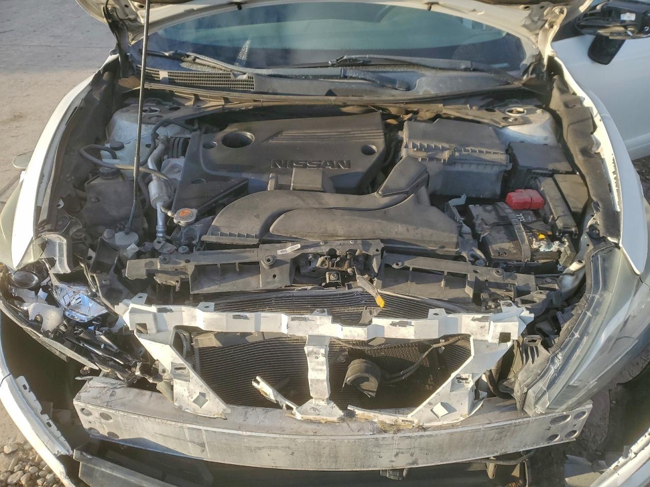 2016 NISSAN ALTIMA