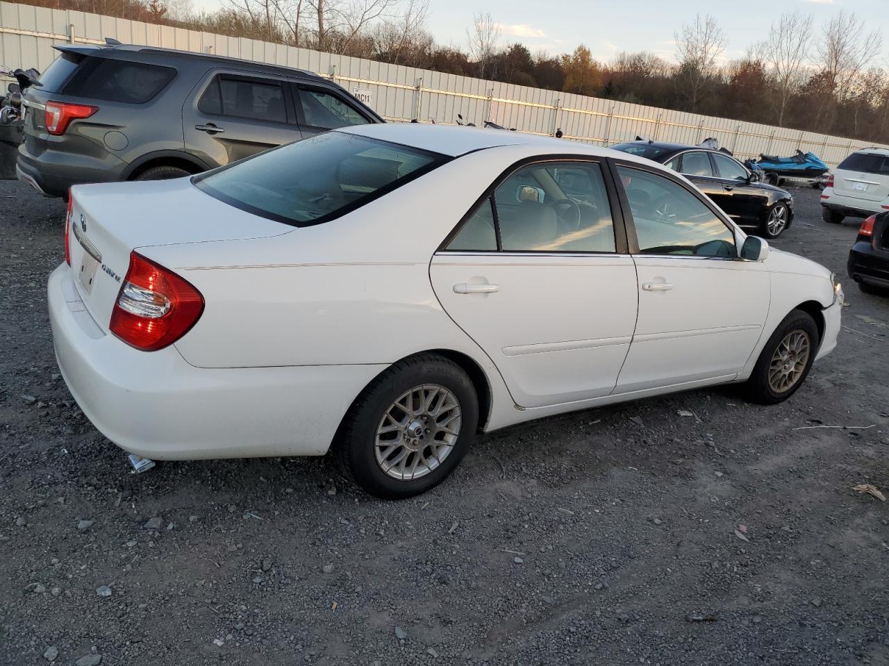 2004 TOYOTA CAMRY