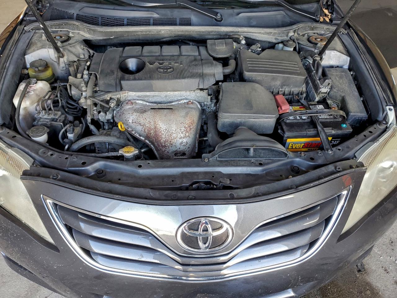 2011 TOYOTA CAMRY