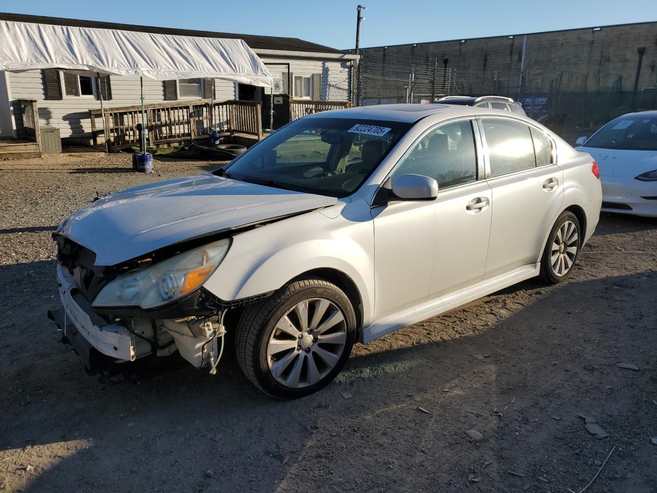 2011 SUBARU Legacy