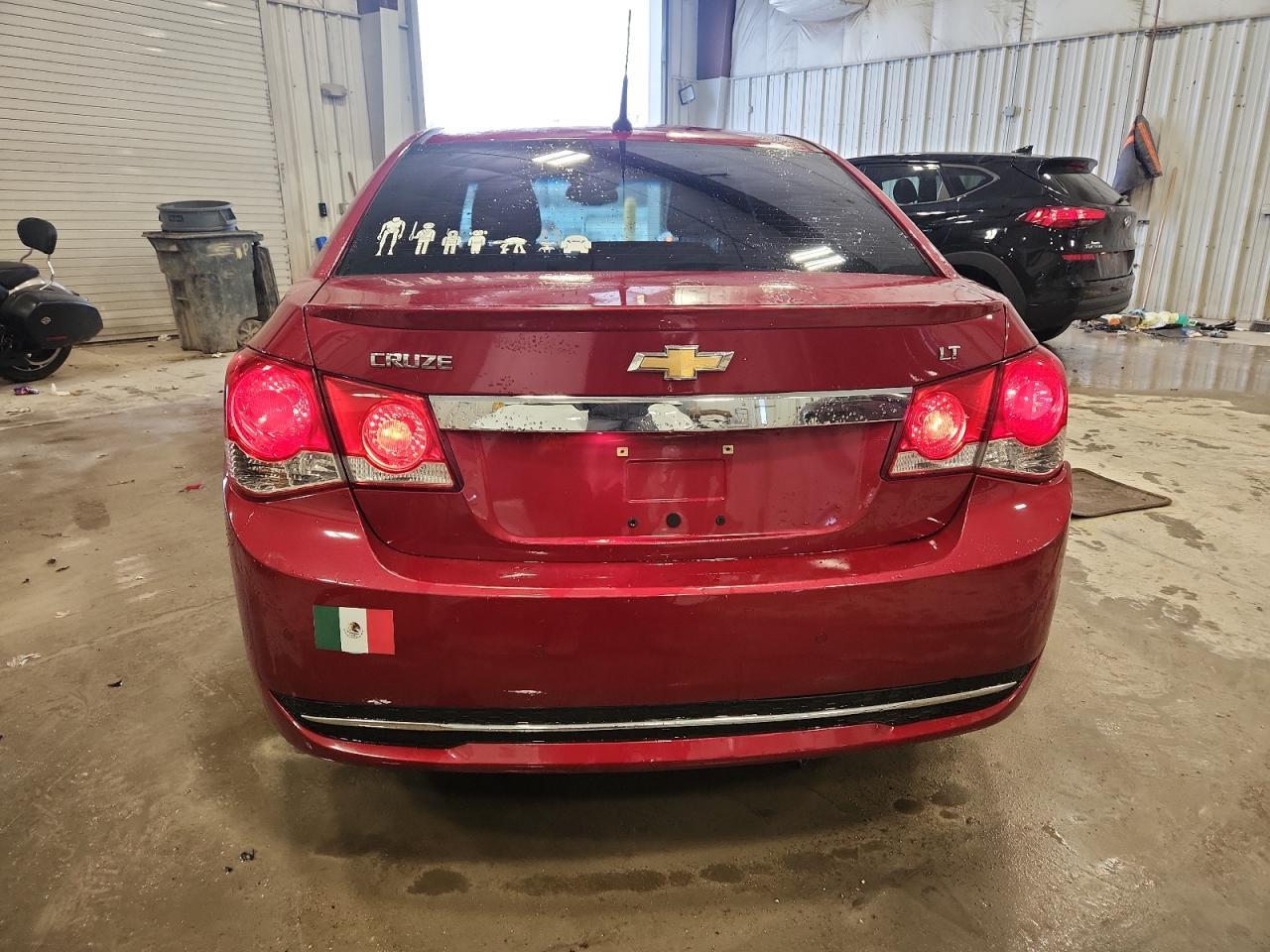 2011 CHEVROLET CRUZE