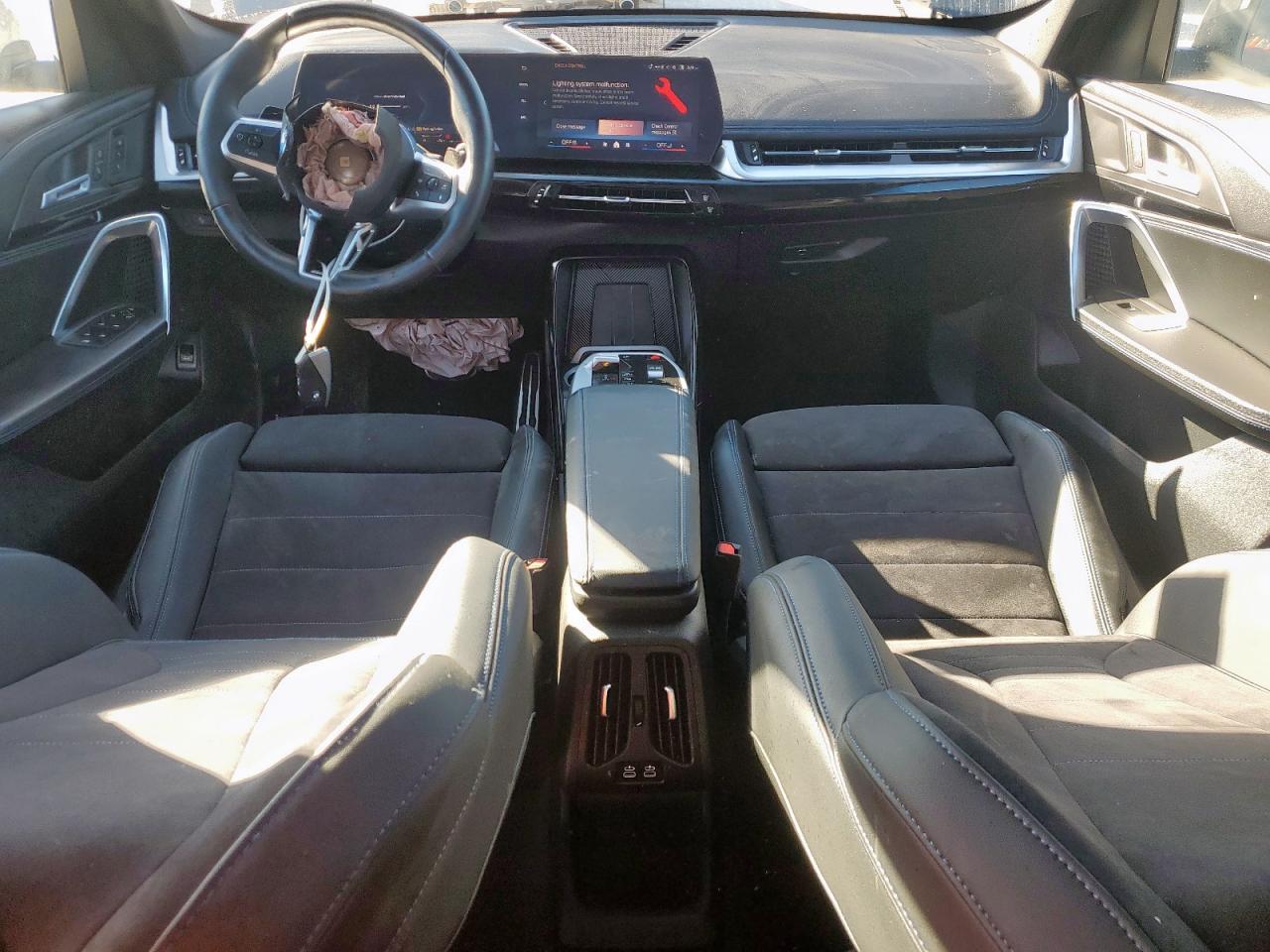 2025 BMW X1