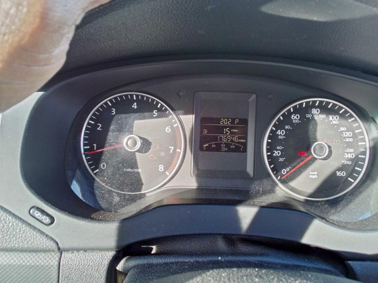 2014 VOLKSWAGEN JETTA