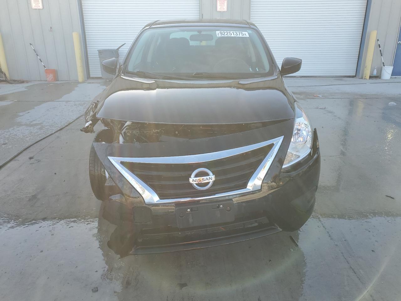 2019 NISSAN VERSA