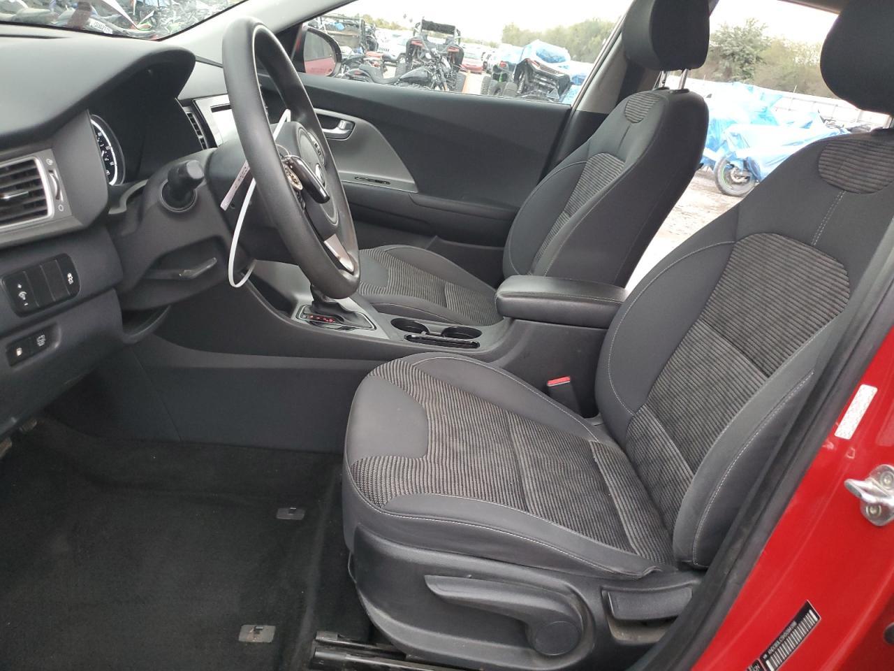 2017 KIA Niro