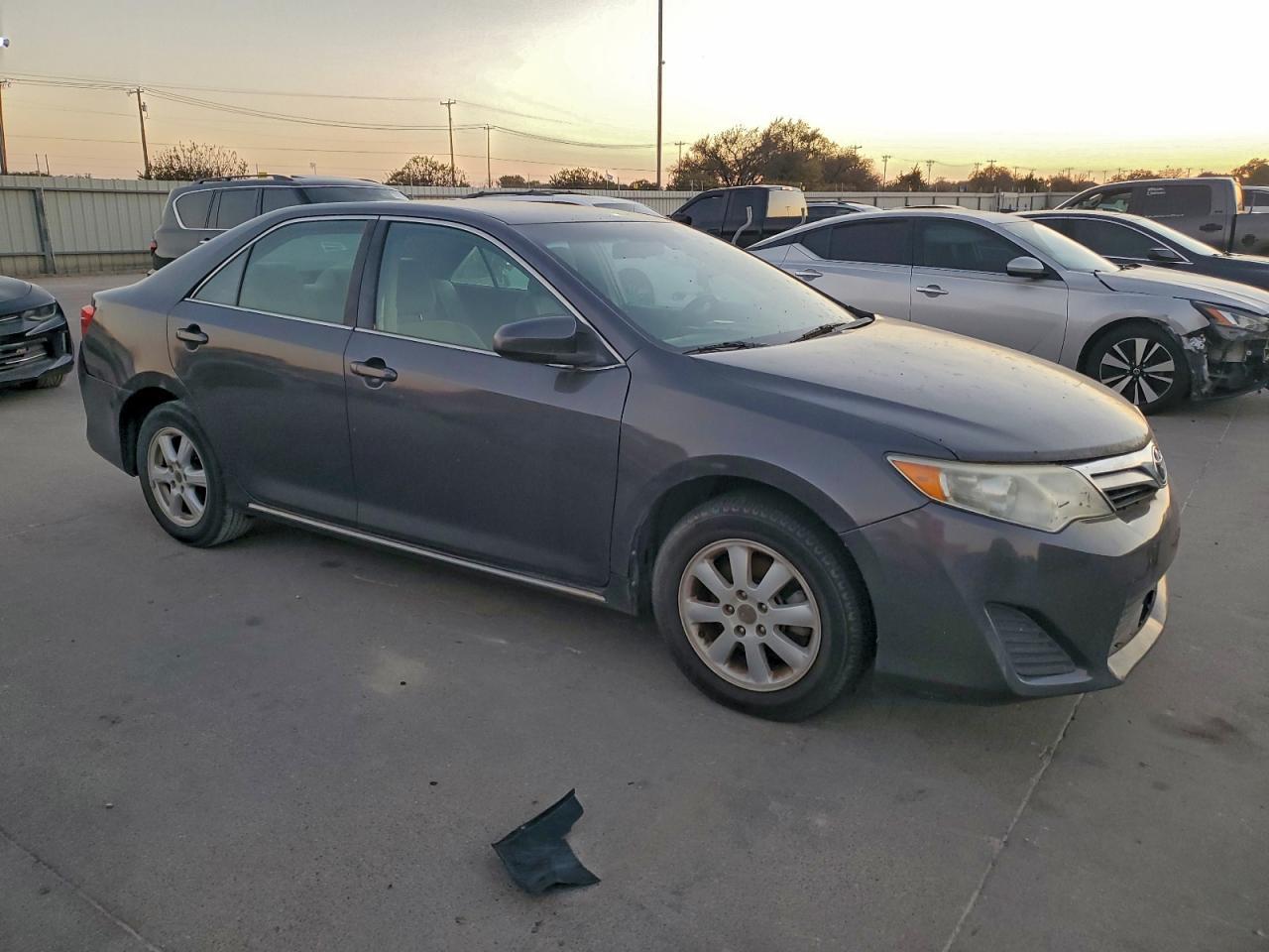 2013 TOYOTA CAMRY