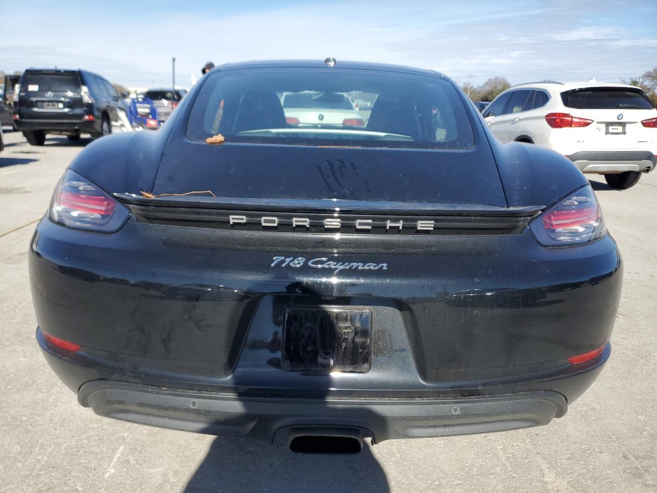2018 PORSCHE Cayman