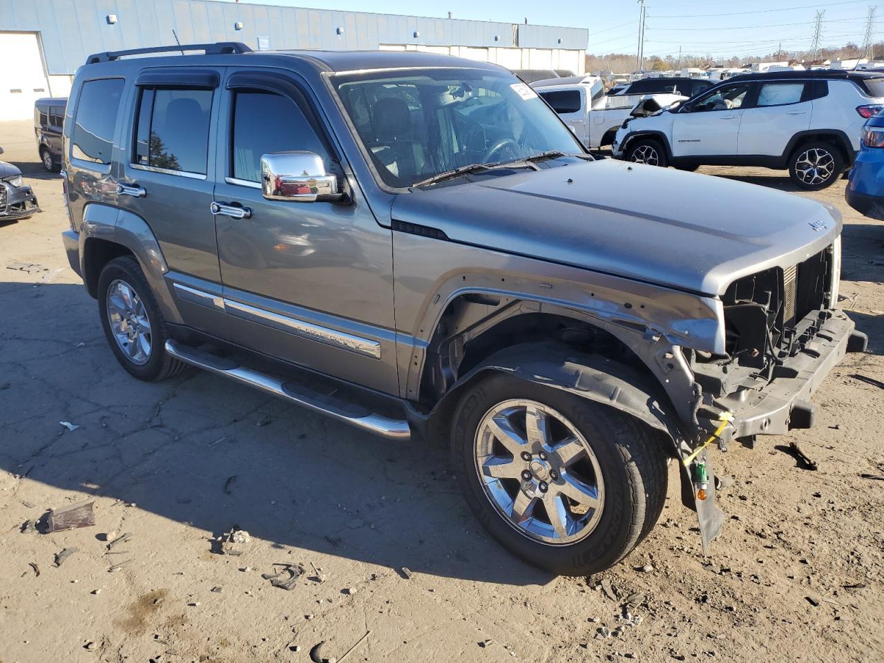 2012 JEEP Liberty
