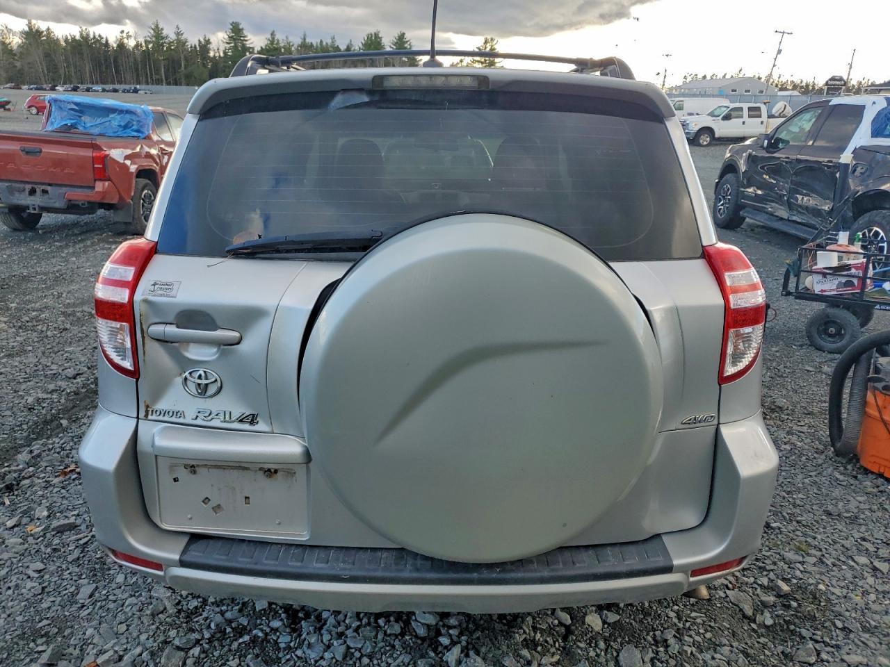 2010 TOYOTA RAV4