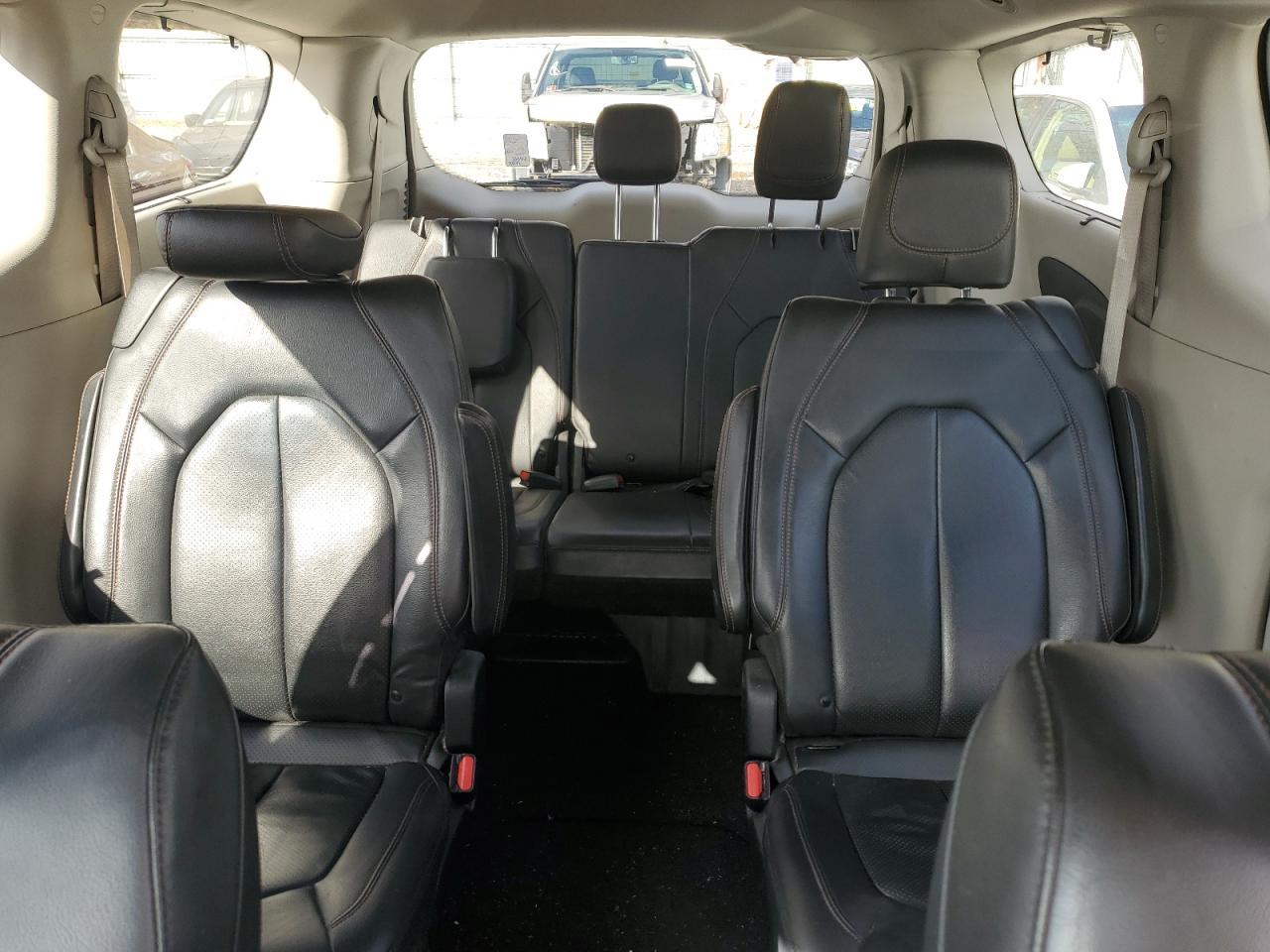 2019 CHRYSLER Pacifica