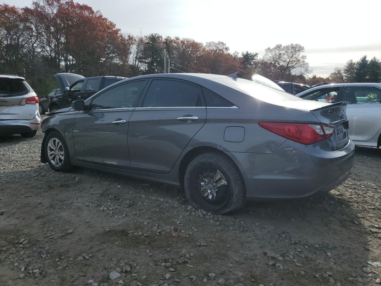 2011 HYUNDAI SONATA