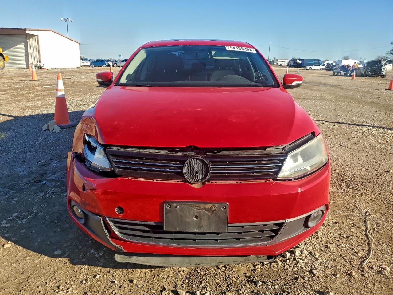 2013 VOLKSWAGEN JETTA