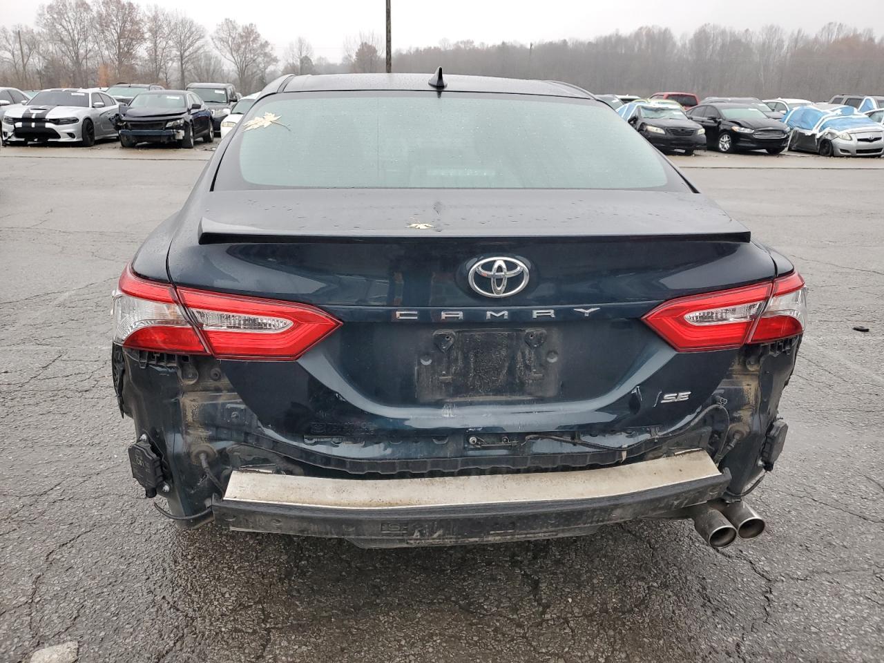 2019 TOYOTA CAMRY