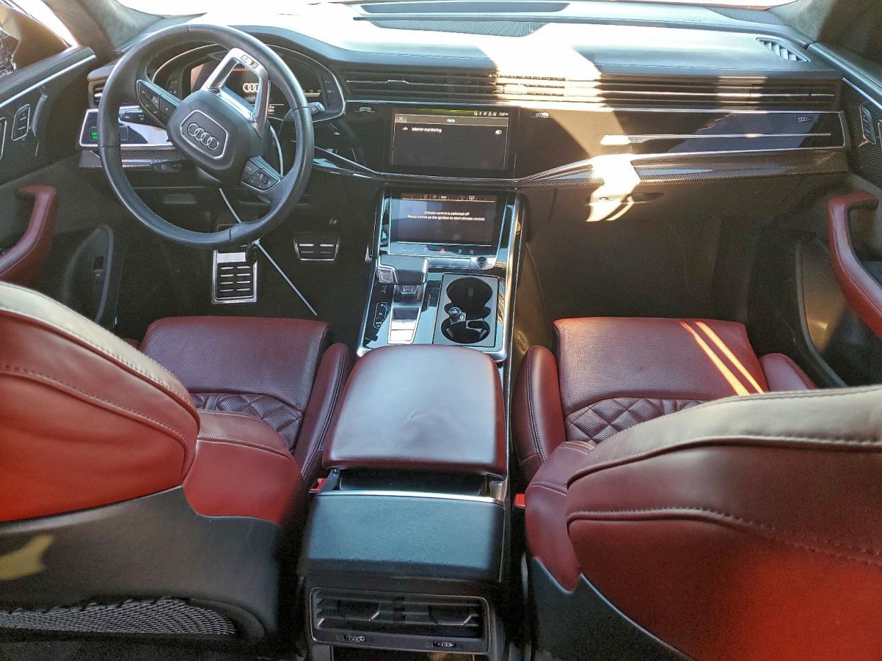 2021 AUDI SQ8