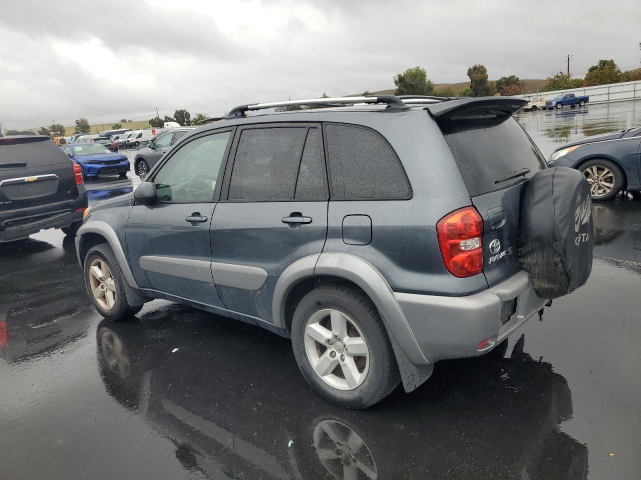 2004 TOYOTA RAV4