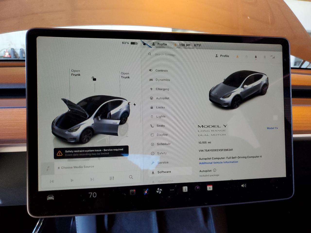 2025 TESLA MODEL Y