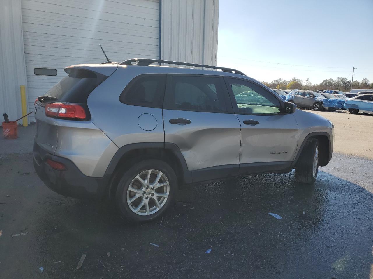 2015 JEEP CHEROKEE