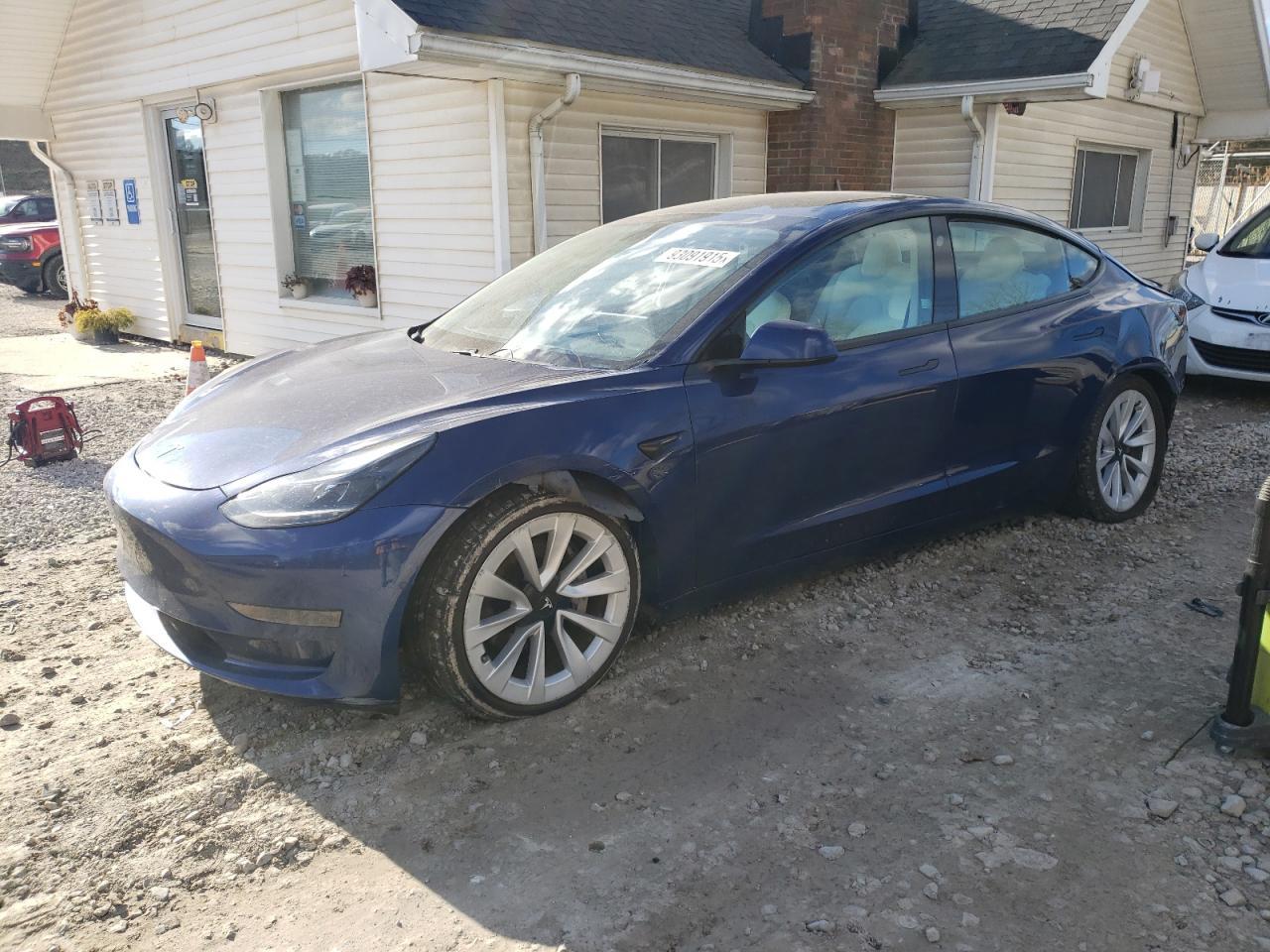2021 TESLA MODEL 3