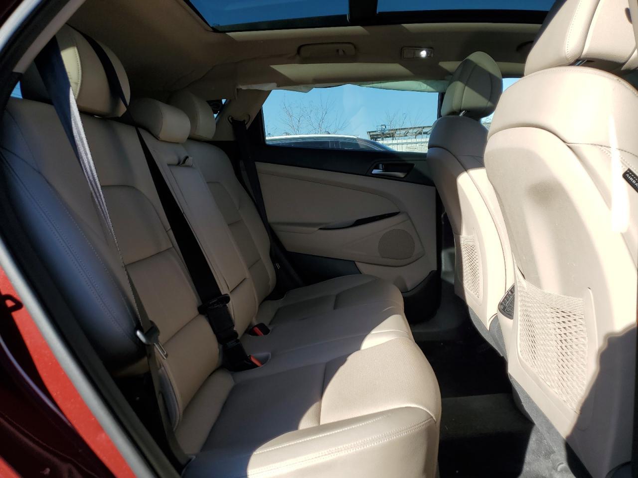2016 HYUNDAI TUCSON