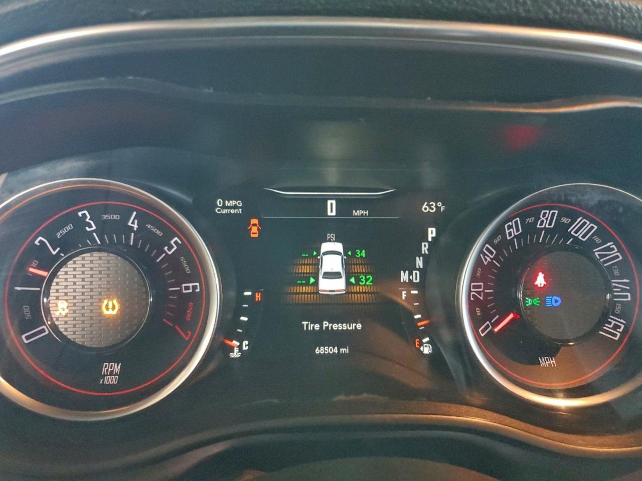 2017 DODGE Challenger