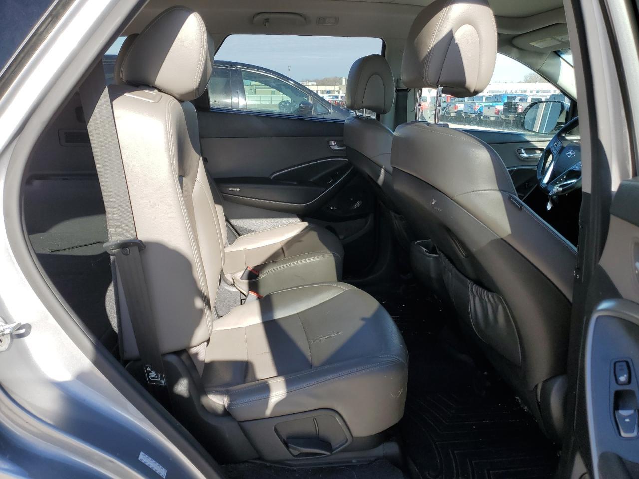2017 HYUNDAI SANTA FE
