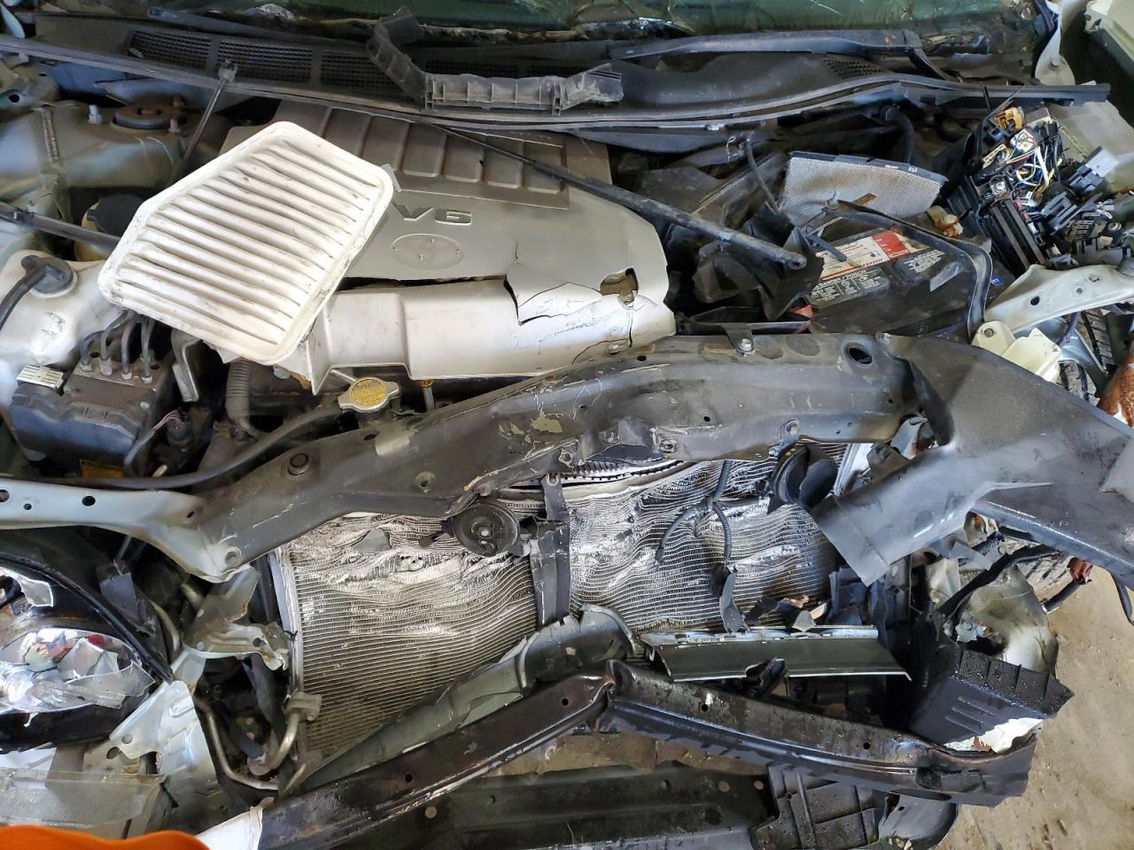 2005 TOYOTA Avalon