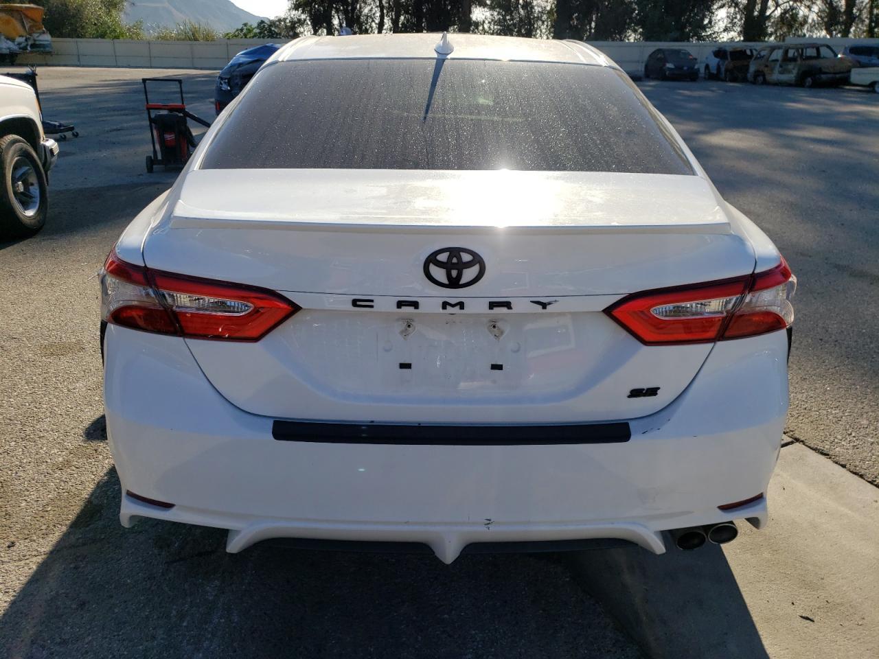 2019 TOYOTA CAMRY
