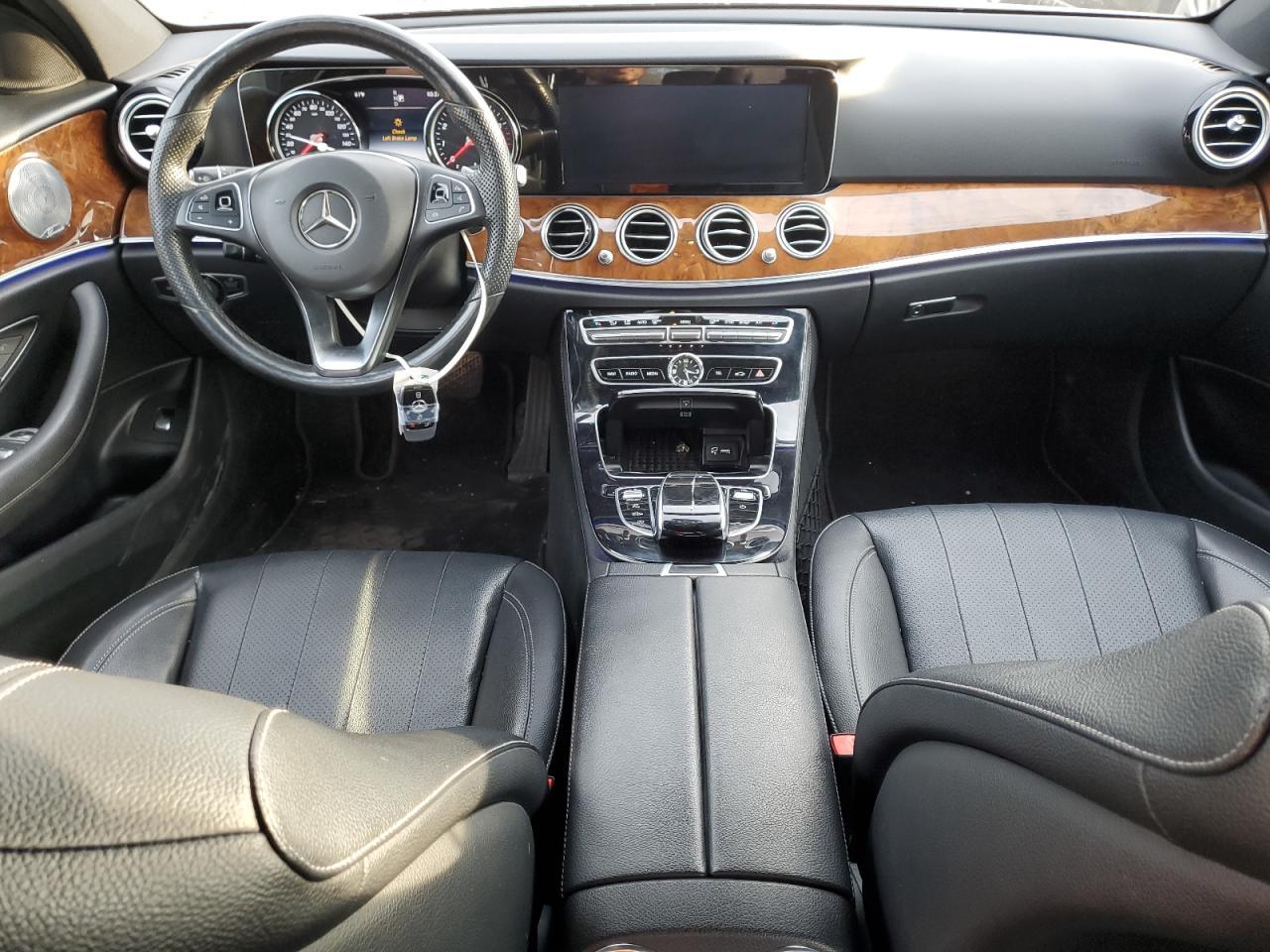 2017 MERCEDES-BENZ E-Class