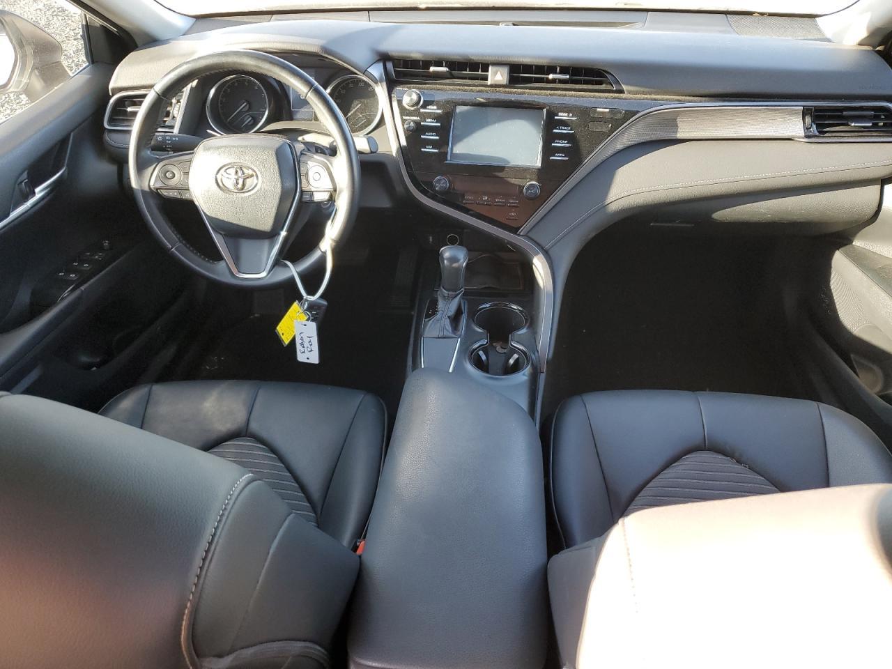2019 TOYOTA CAMRY