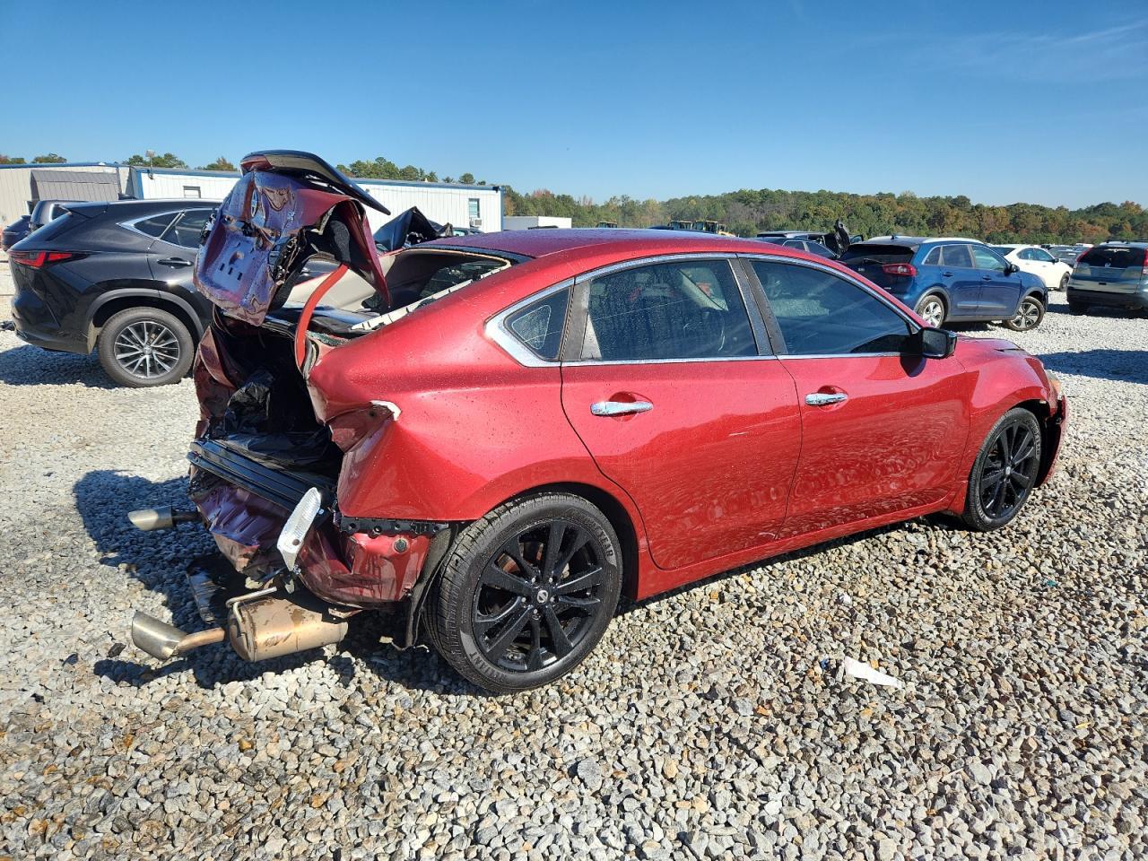 2017 NISSAN ALTIMA