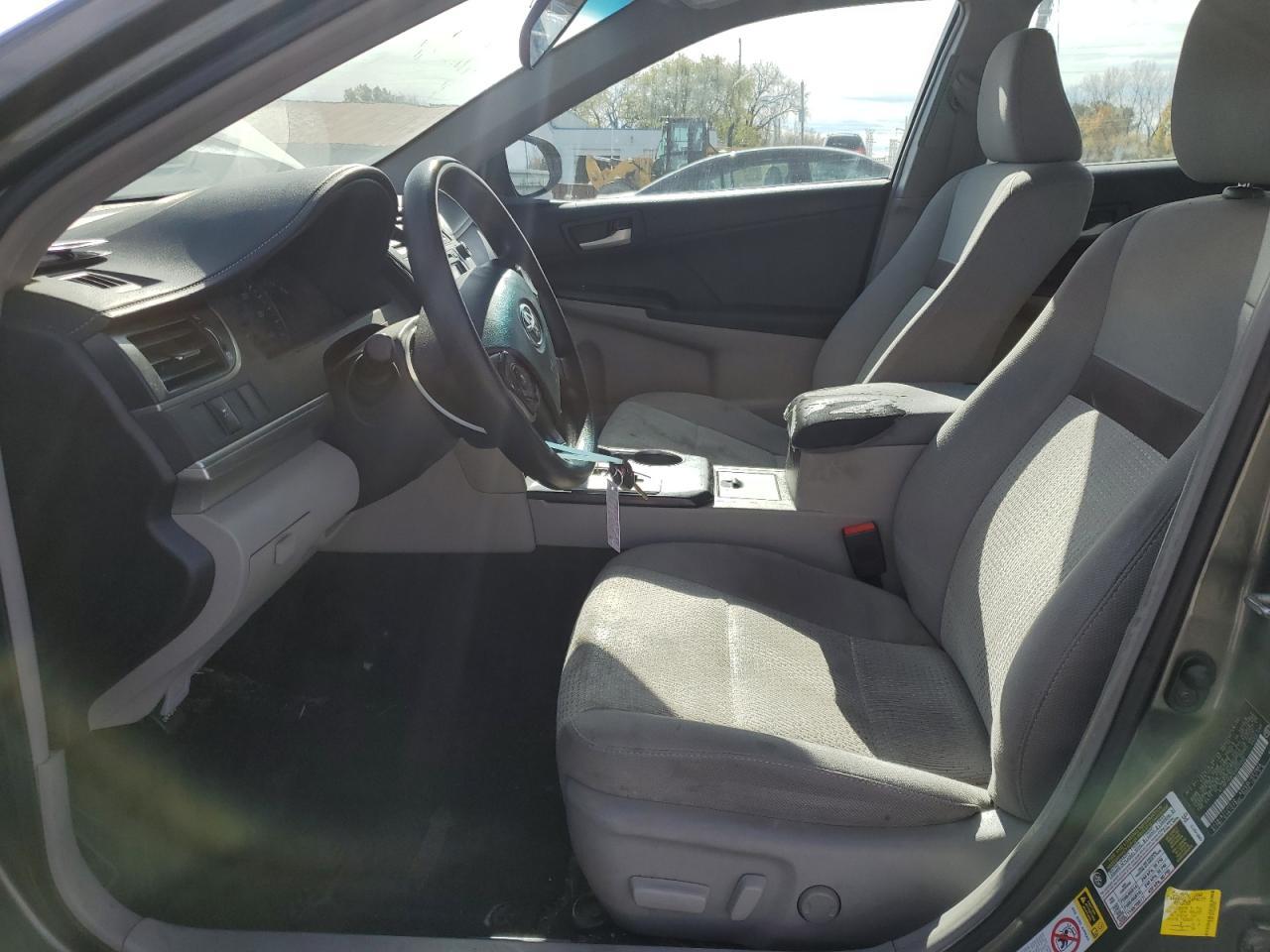 2012 TOYOTA CAMRY