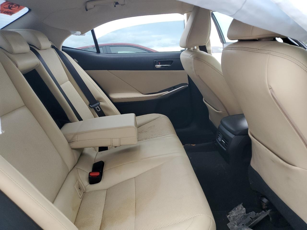 2015 LEXUS IS 250