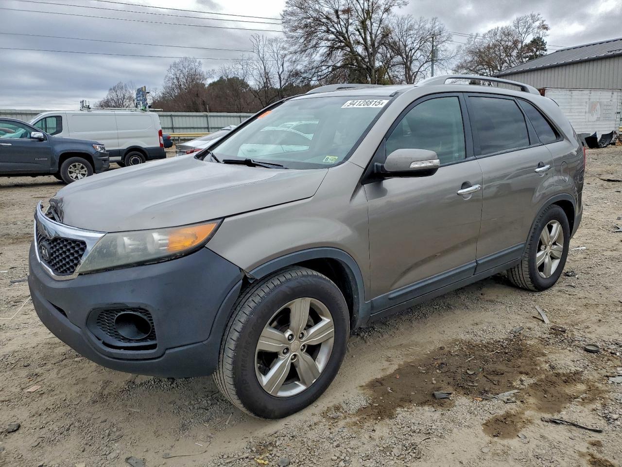 2013 KIA SORENTO