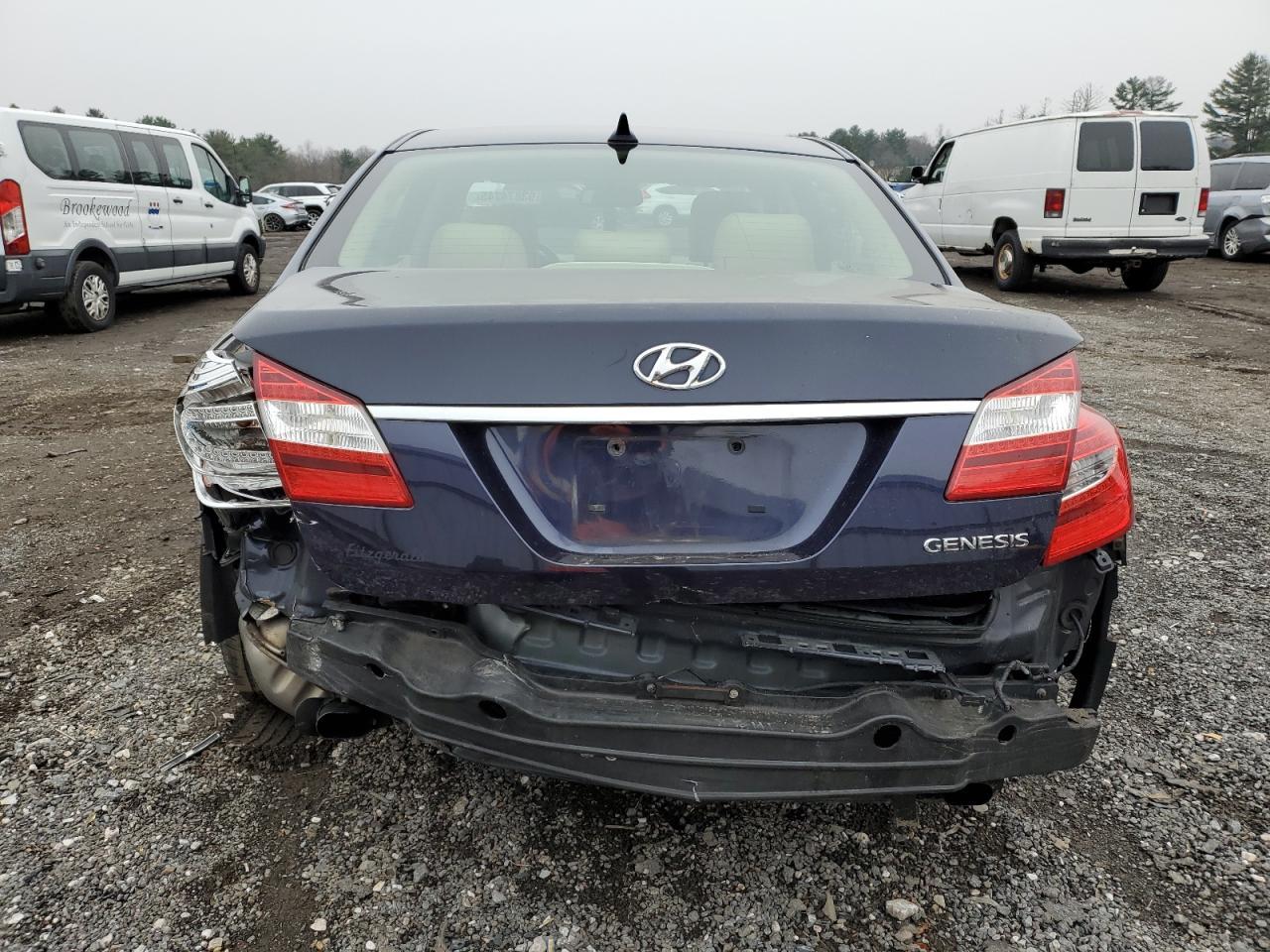 2012 HYUNDAI GENESIS