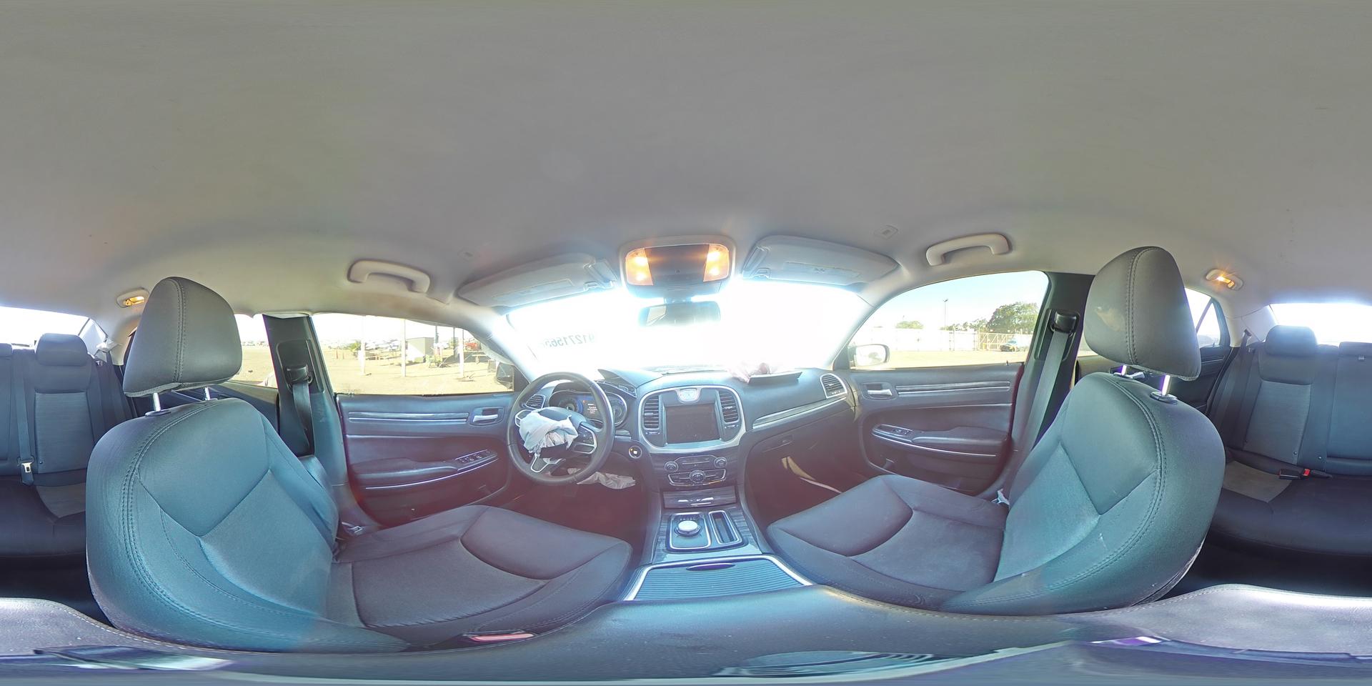 2018 CHRYSLER 300