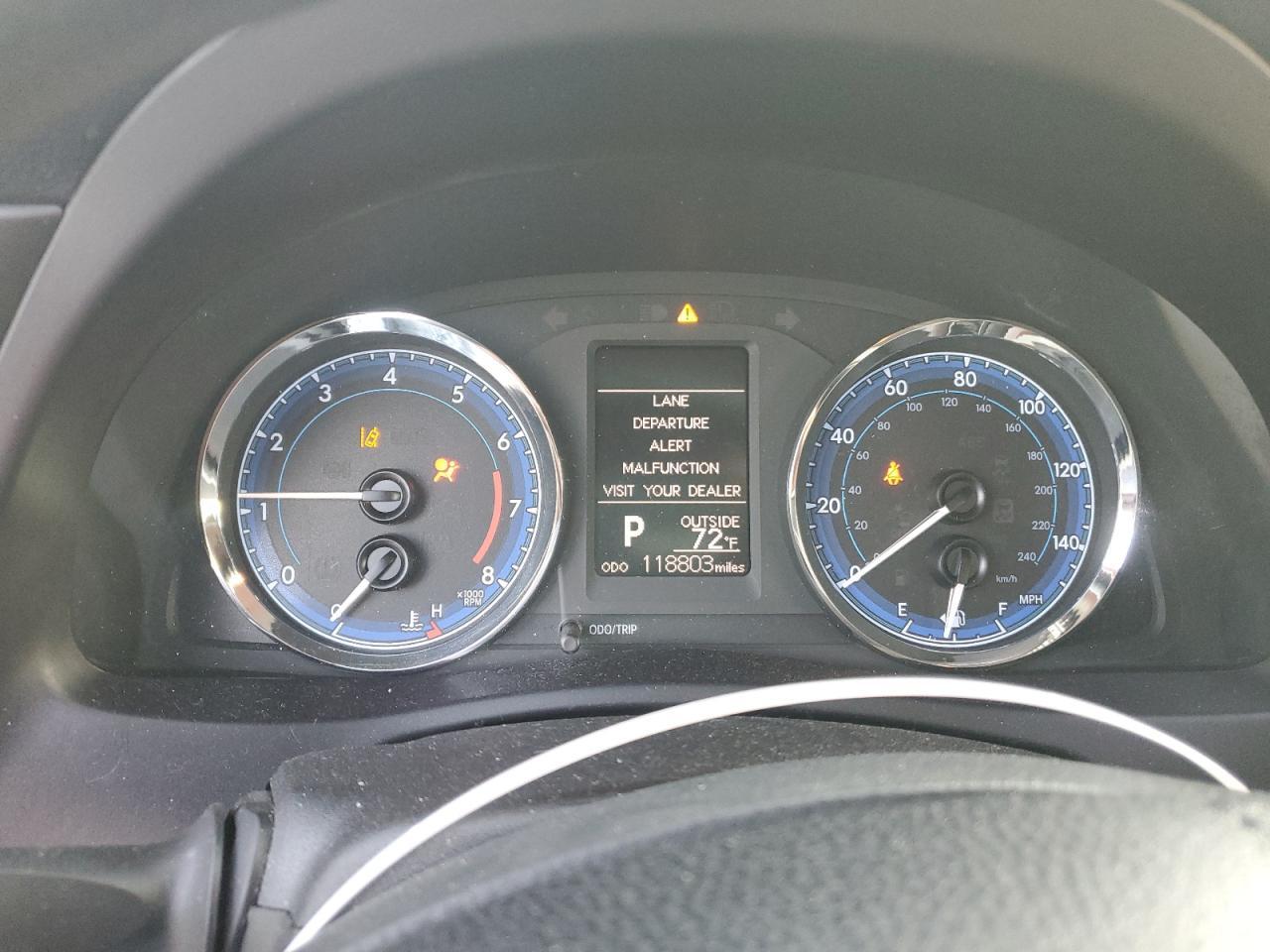 2017 TOYOTA COROLLA