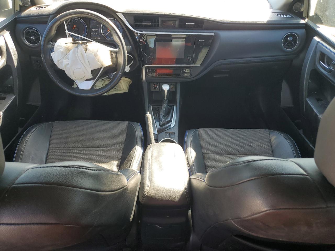 2017 TOYOTA COROLLA