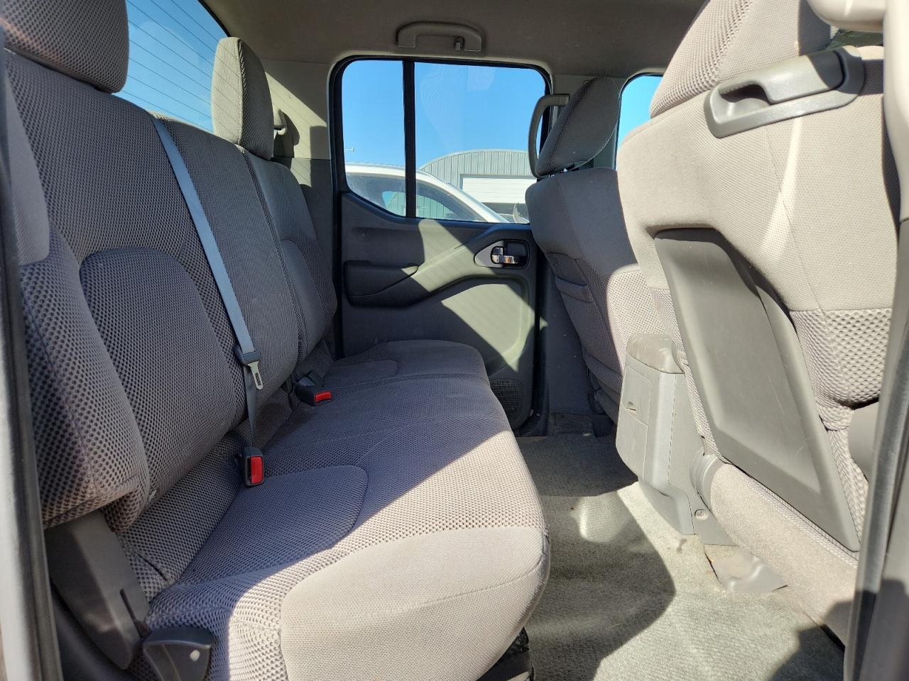 2012 NISSAN Frontier