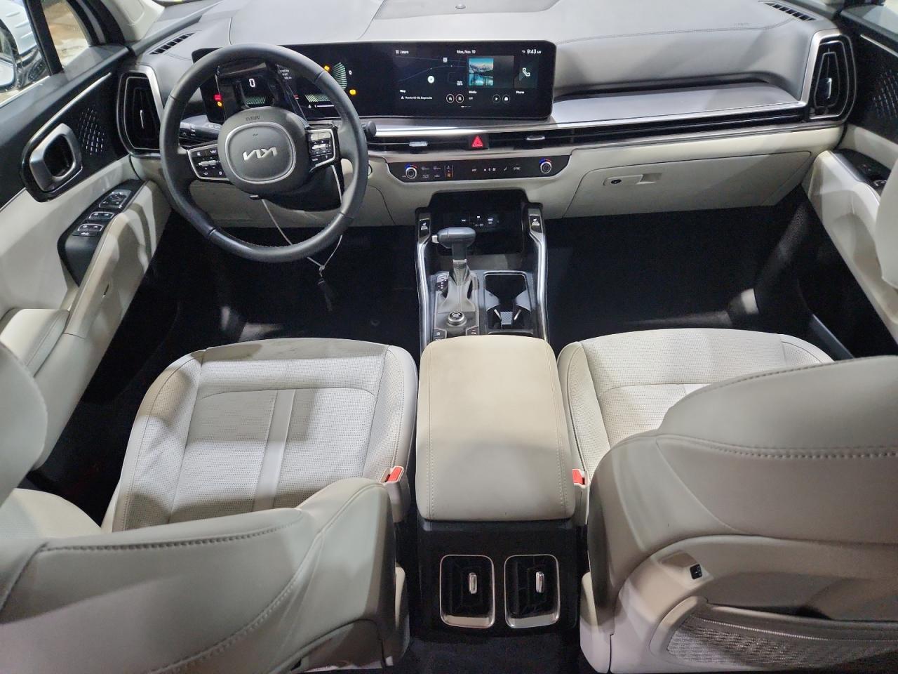 2025 KIA SORENTO