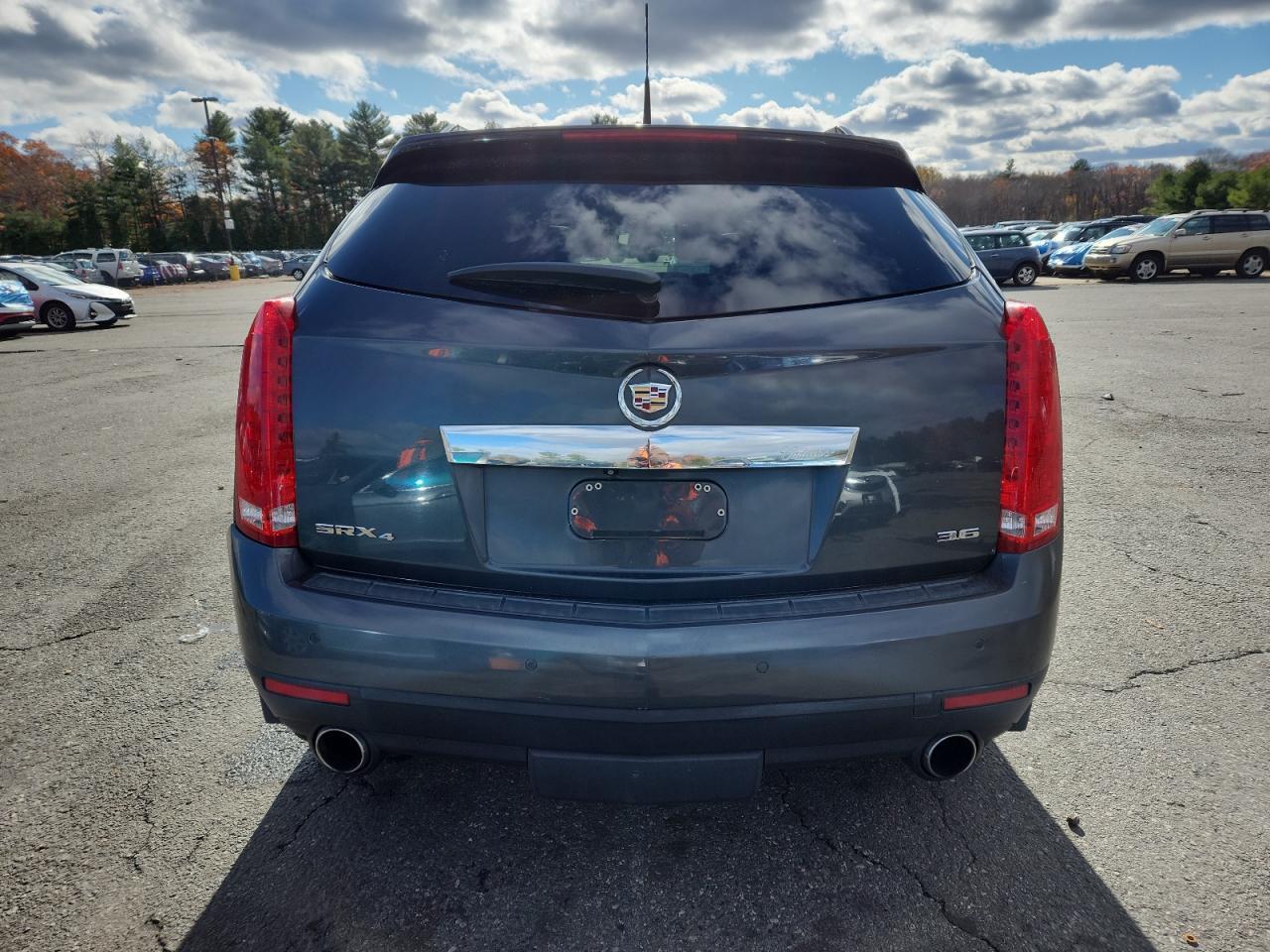 2012 CADILLAC SRX