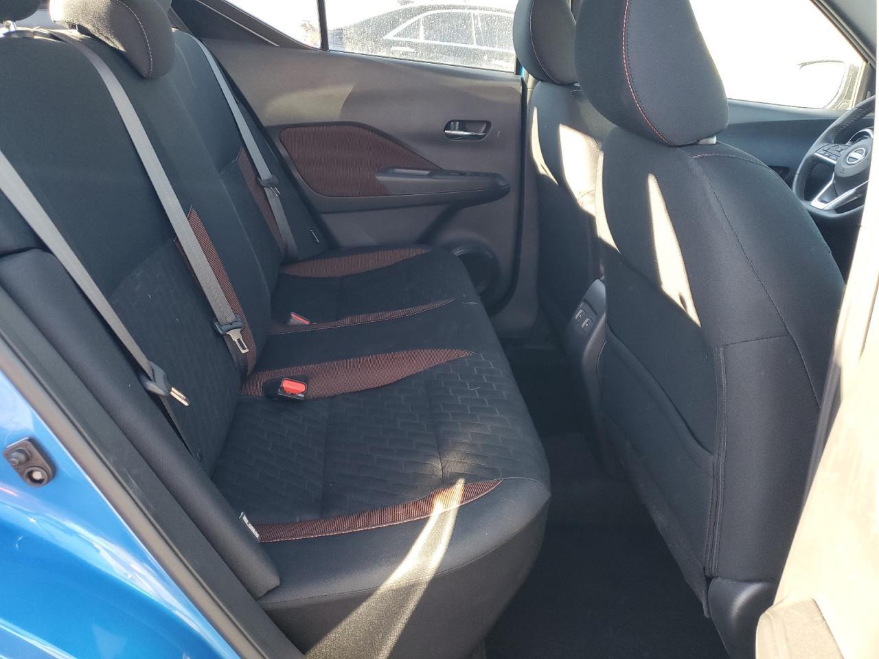 2024 NISSAN KICKS