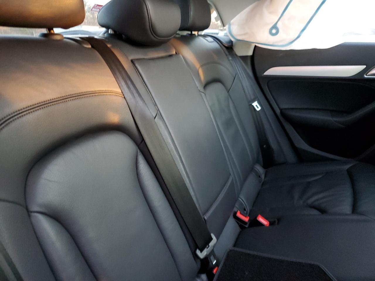 2015 AUDI Q3