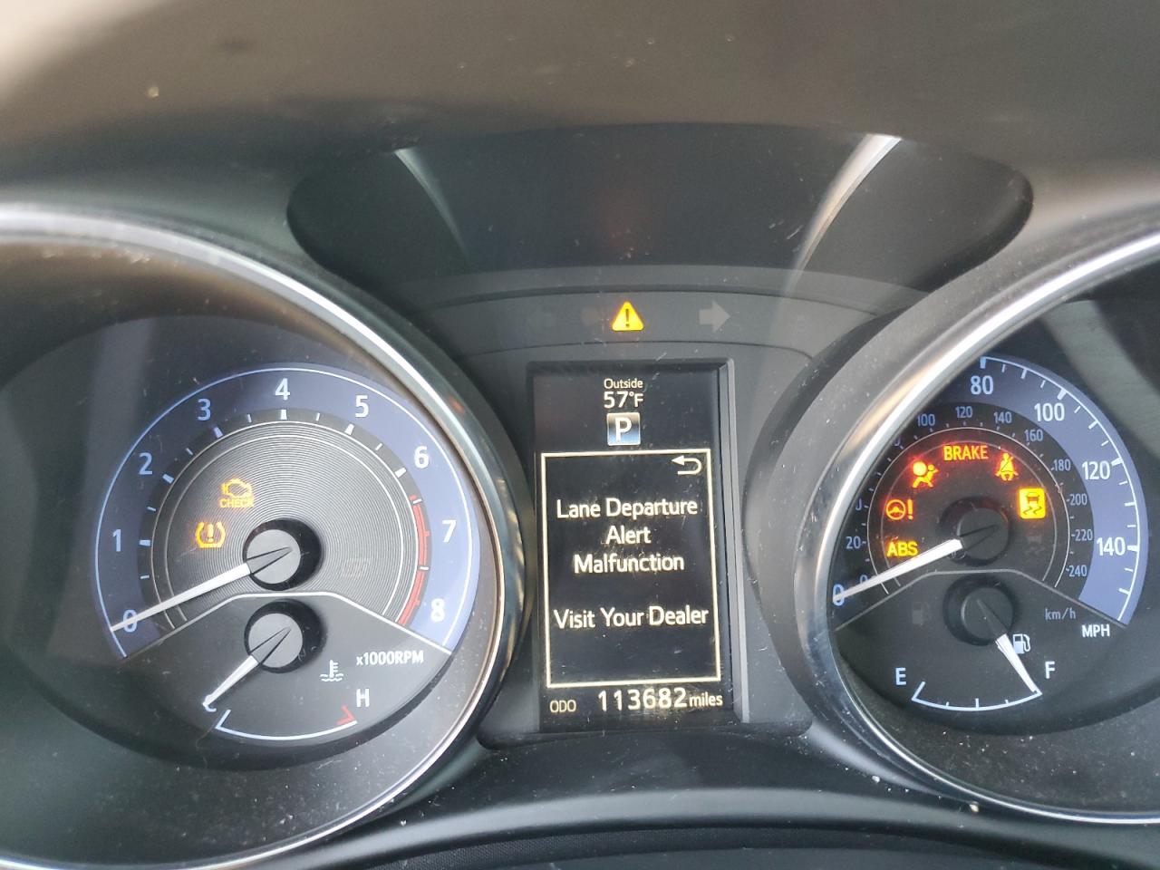 2018 TOYOTA COROLLA