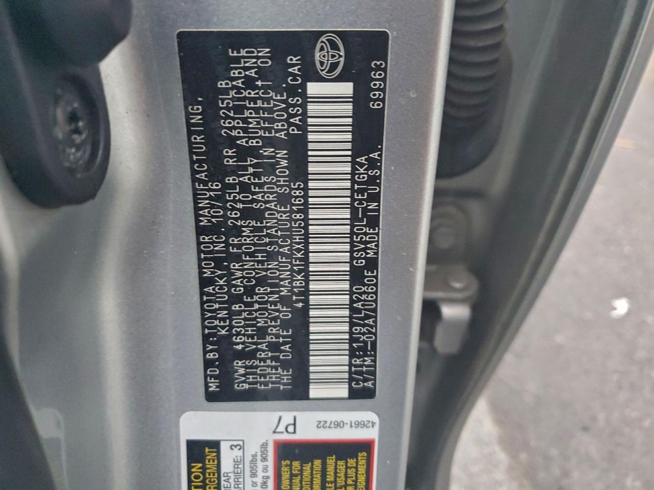 2017 TOYOTA CAMRY