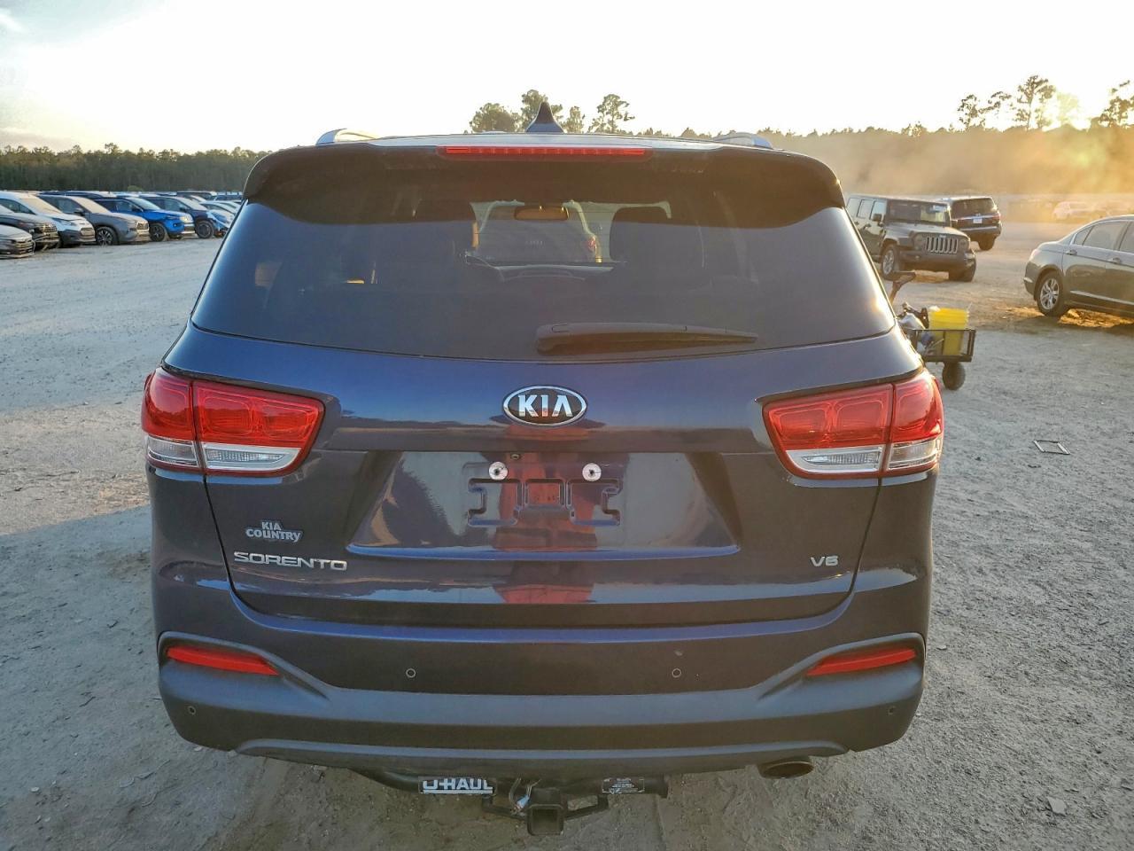 2017 KIA SORENTO