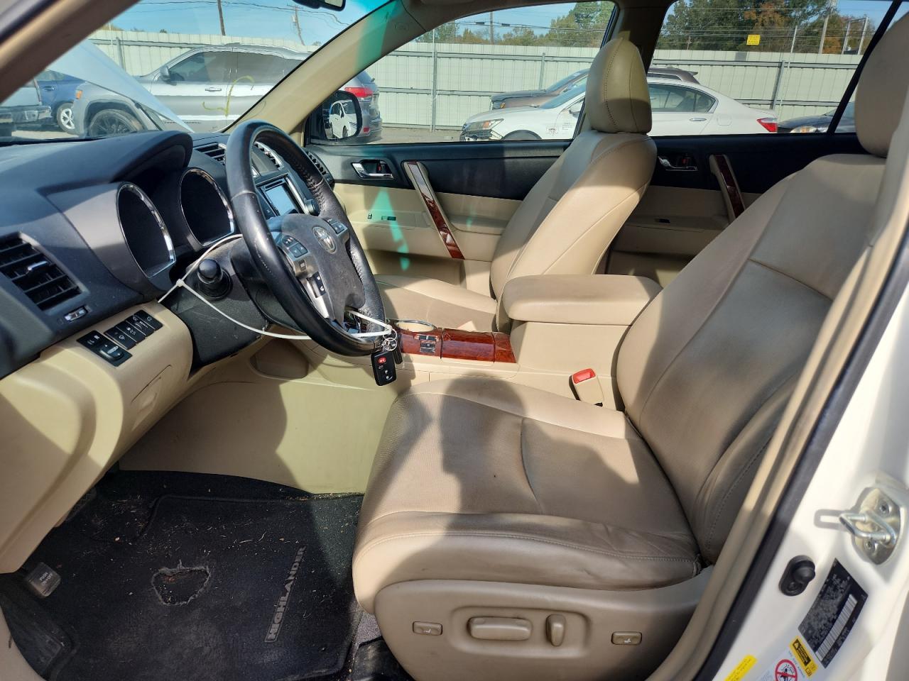 2013 TOYOTA HIGHLANDER