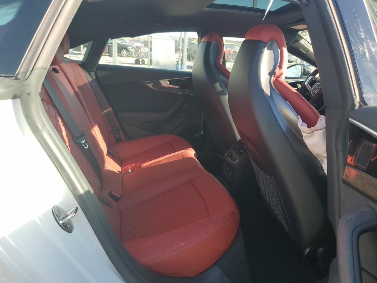 2022 AUDI S5