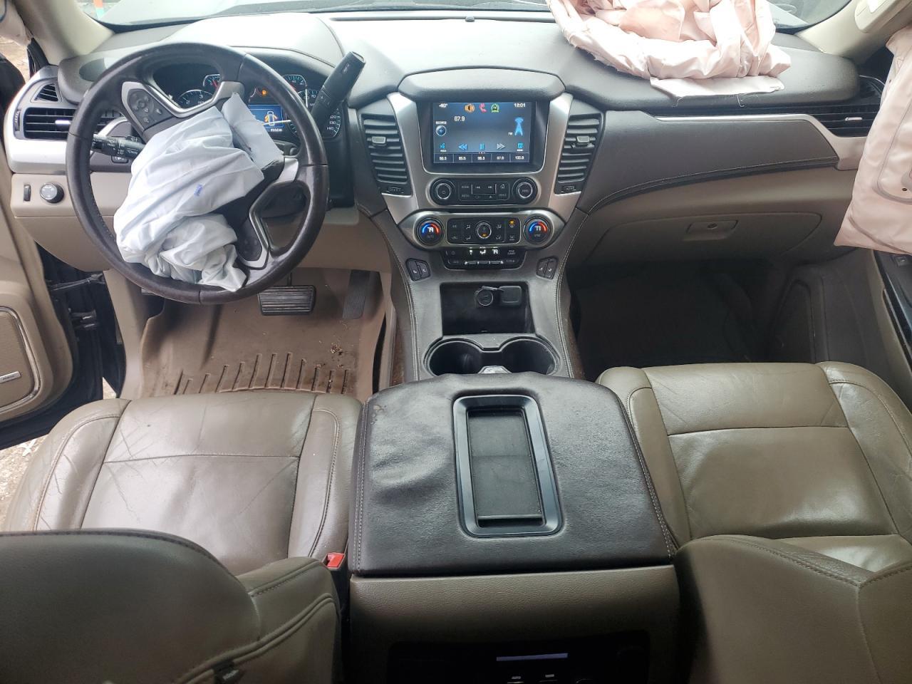 2015 CHEVROLET Suburban