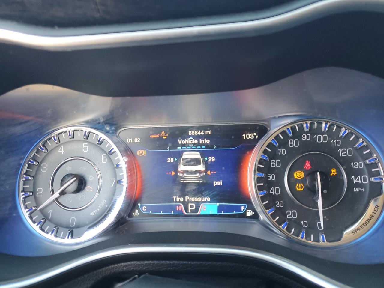 2015 CHRYSLER 200